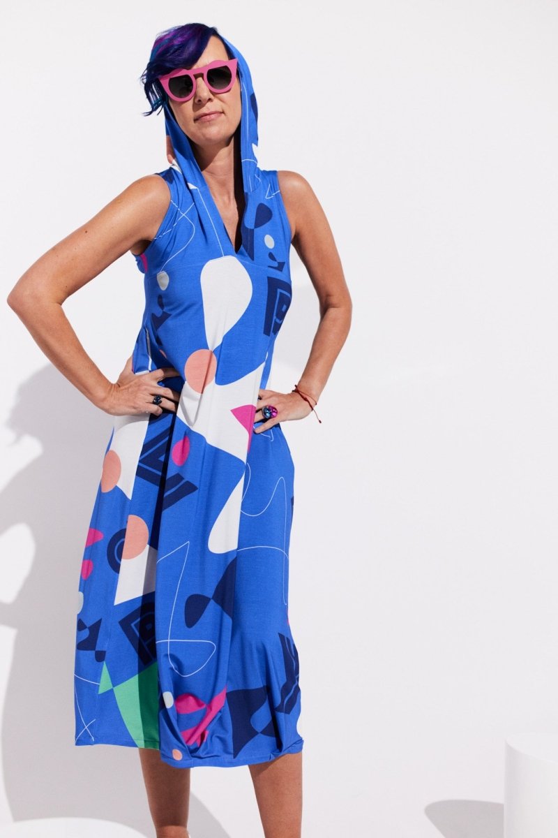 Robe à capuche bleue