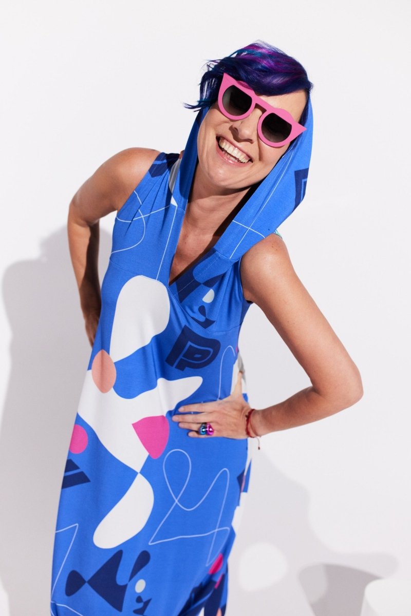 Robe à capuche bleue